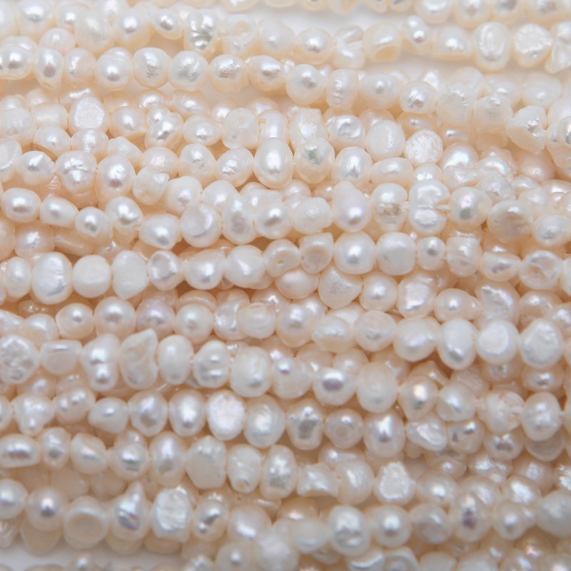 Natural pearls / rope 35cm / irregular / 4-5mm PASW195A