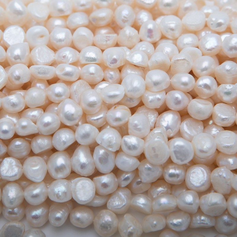 Freshwater pearls / rope 35cm / irregular / 7-8mm PASW203A