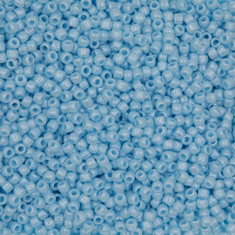 Beads Toho / round 8/0 / opaque-lustered pale blue 10g / TOTR08-124