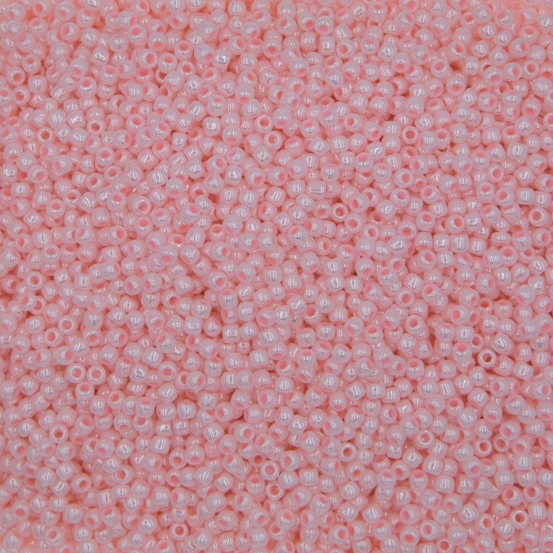 Beads Toho / round 11/0 / opaque-lustered baby pink 10g / TOTR11-126