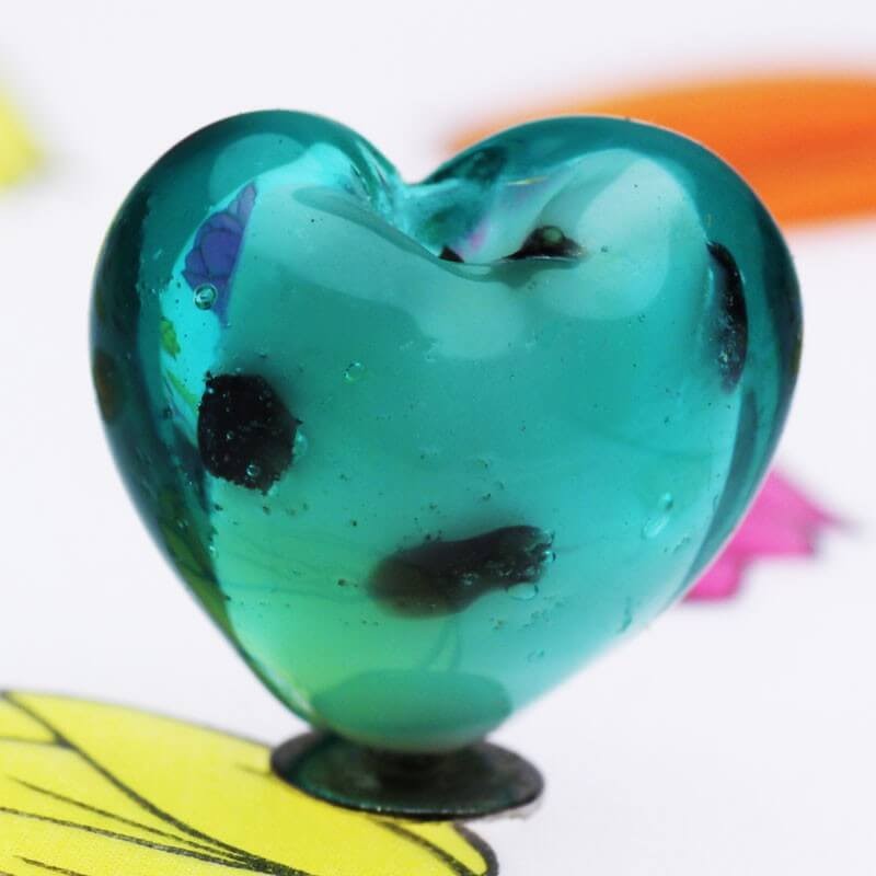 Heart glass lampwork turquoise 12mm 3 pcs SZLASEM044