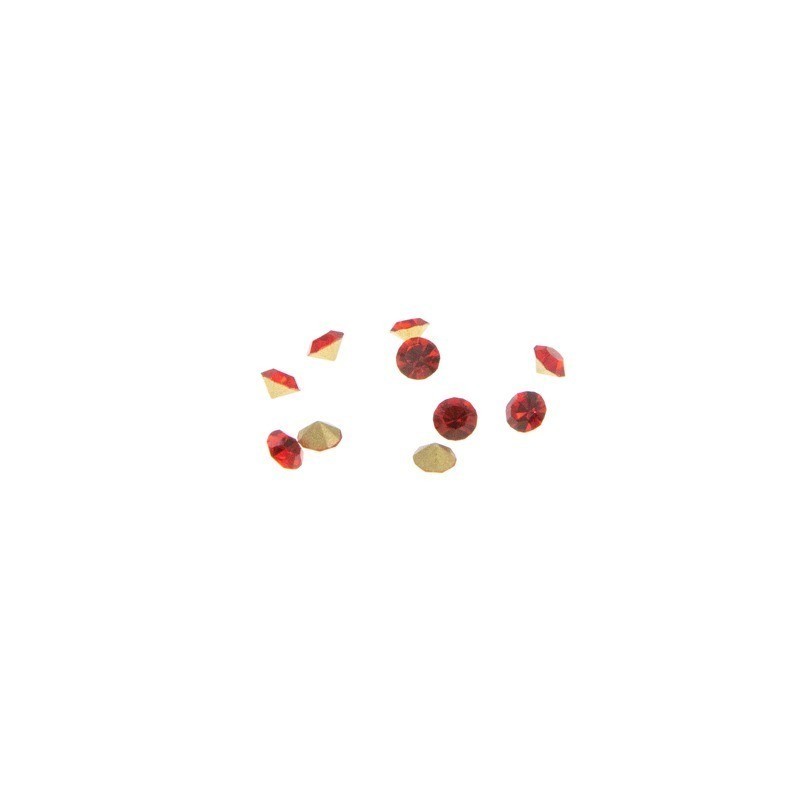 Kaboszony szklane cyrkonie/ kryształki 3.7mm/ czerwony 10szt KSZCD1504