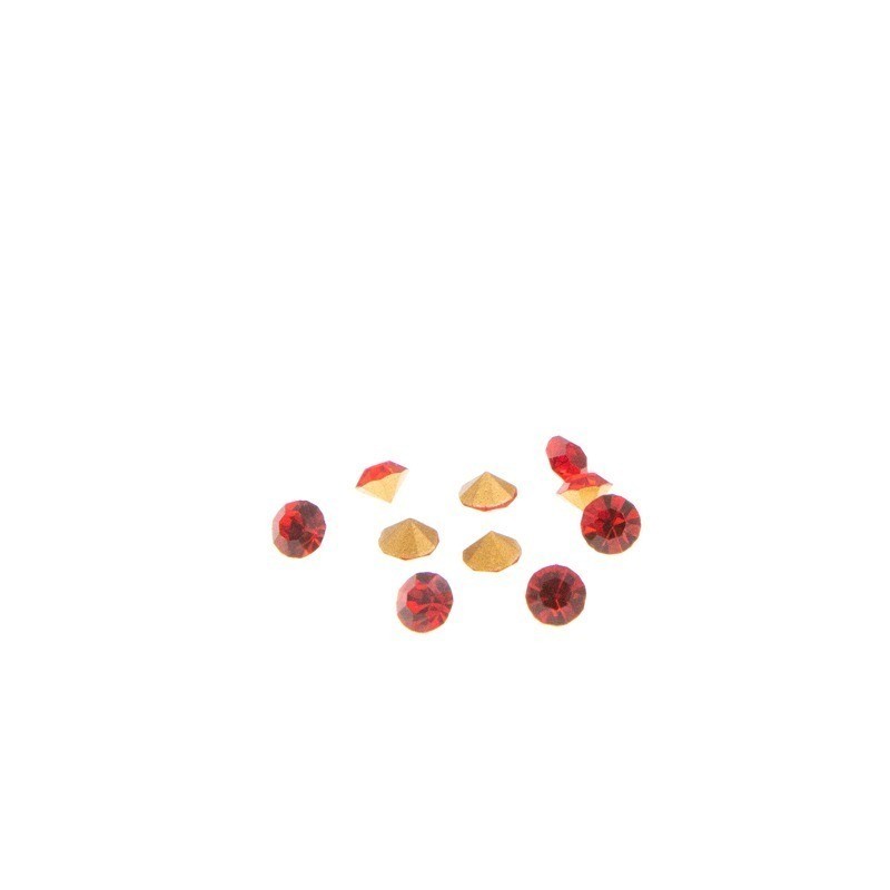 Kaboszony szklane cyrkonie/ kryształki 4.7mm/ czerwony 10szt KSZCD2004