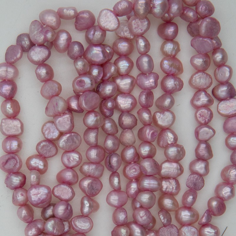 Dyed pearls / light pink / rope 35cm / irregular / 6-7mm PASW270
