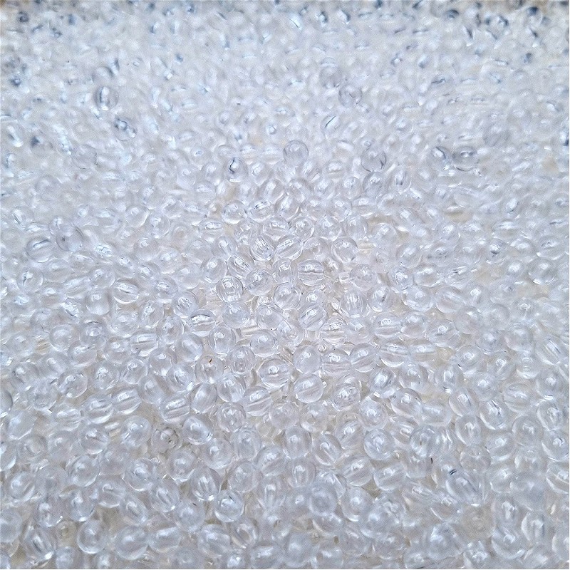 Beads acrylic balls/ transparent white/ 4mm 10g XYPLKA0401