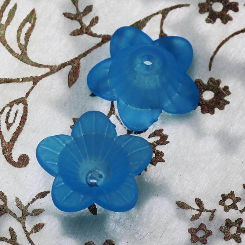 Koraliki akrylowe kwiatki niebieskie 17x8mm 10szt YZKW102